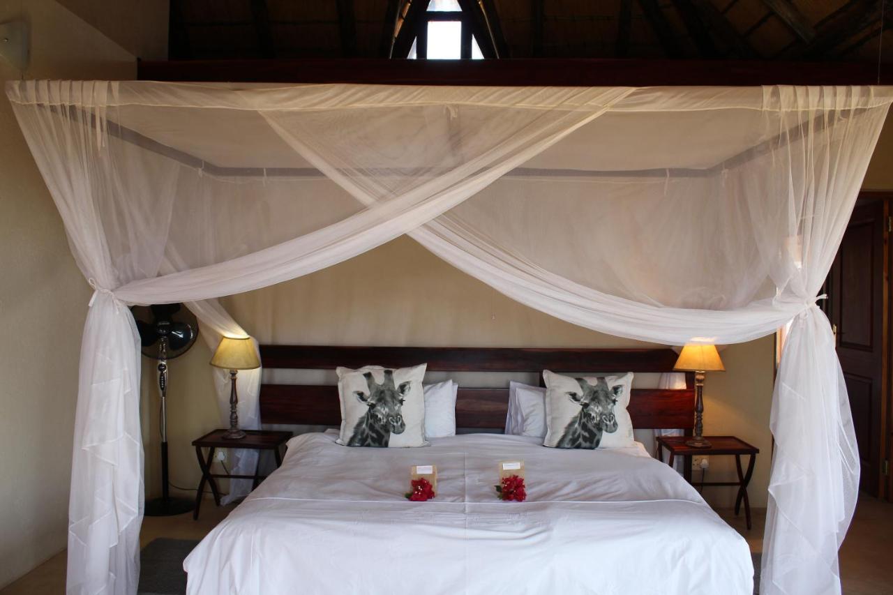 Okutala Etosha Lodge Outjo Exterior foto