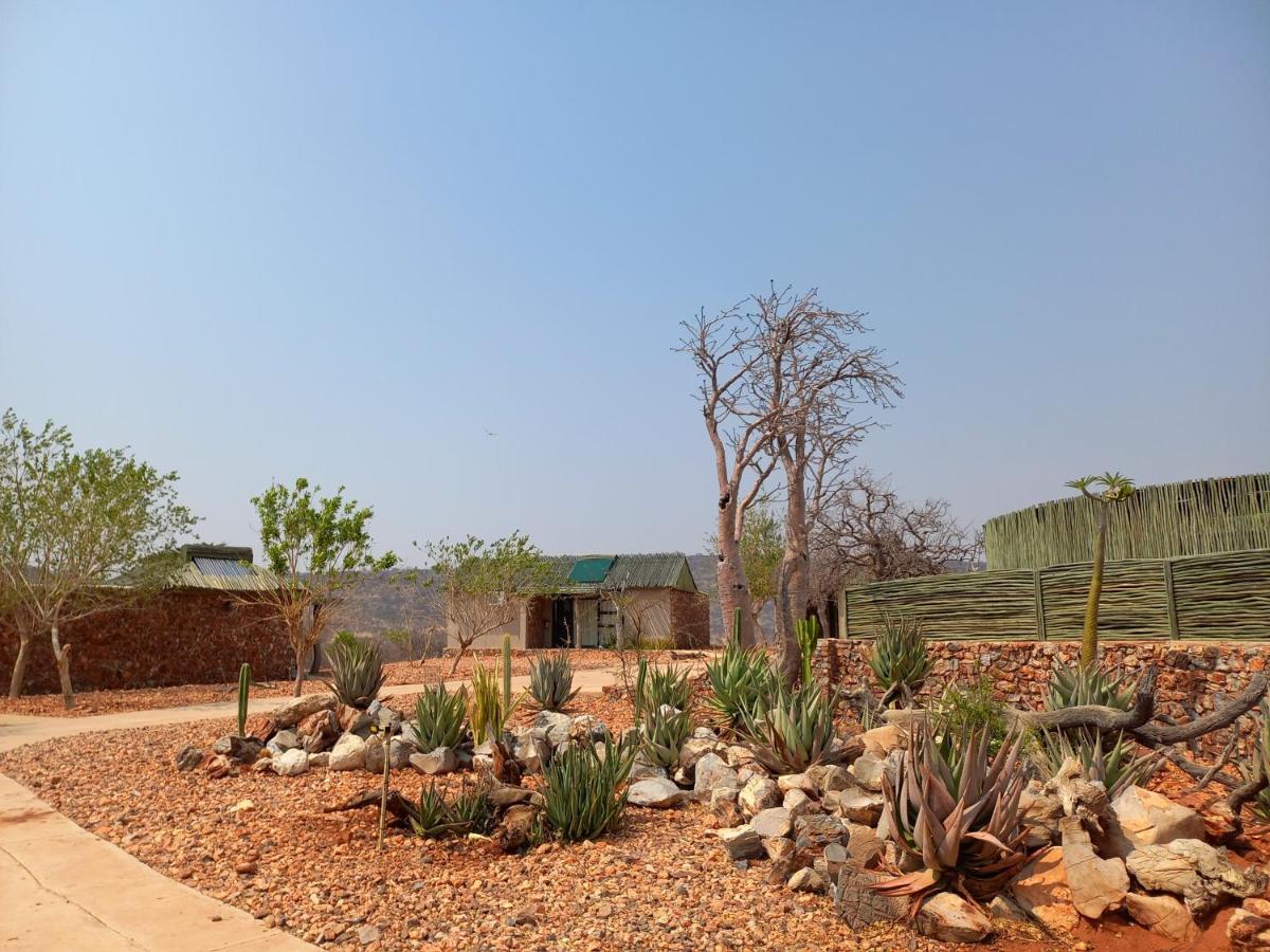 Okutala Etosha Lodge Outjo Exterior foto